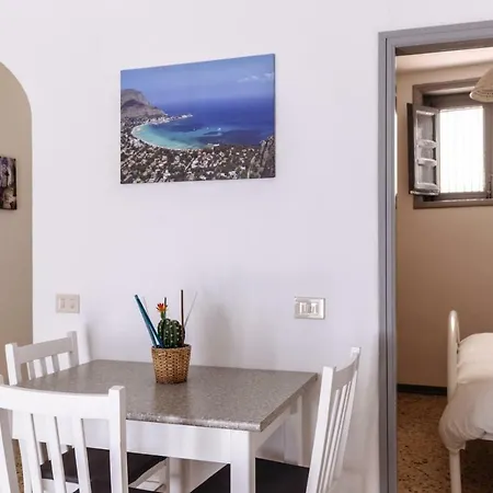 Apartament Pilly House Ballaro *