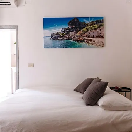 Pilly House Ballaro Apartament Palermo